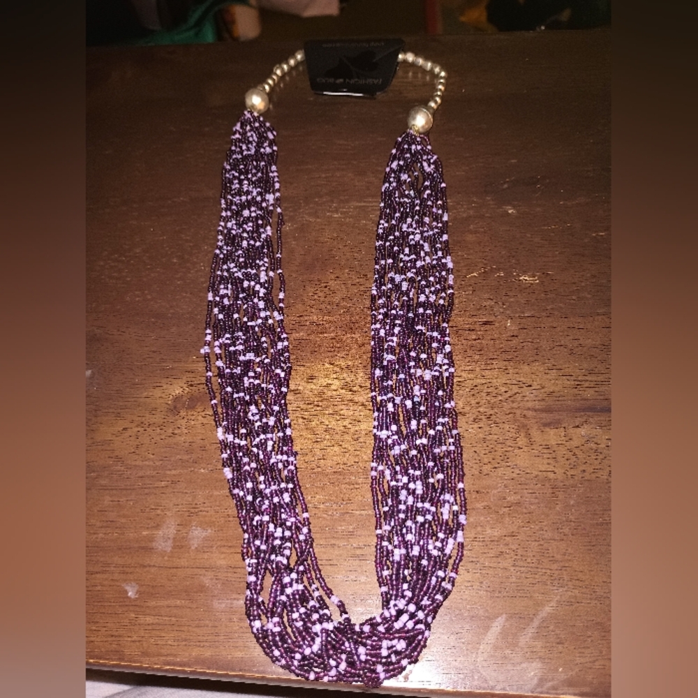 Fashion Bug Purple Beaded Necklace (NWT)